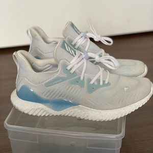 Adidas alphabounce size 11